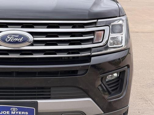 Agate Black Metallic 2021 Ford Expedition XLT