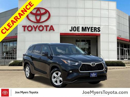 2024 Toyota Highlander LE