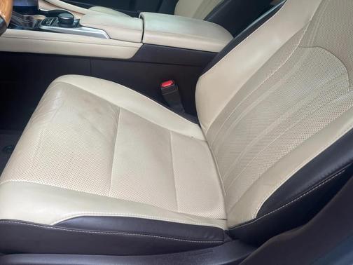 2019 Lexus RX 350L Premium