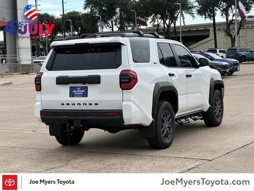 2025 Toyota 4Runner SR5