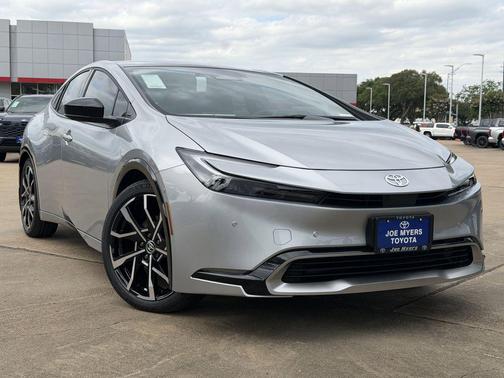 Cutting Edge 2026 Toyota Prius Plug-In Hybrid XSE Premium