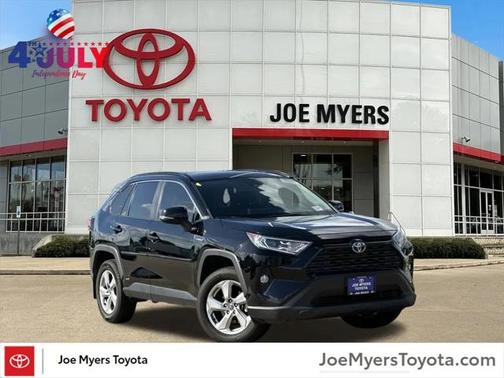 2021 Toyota RAV4 Hybrid XLE Premium