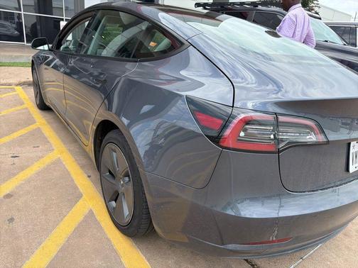 Midnight Silver Metallic 2023 Tesla Model 3 Standard Range