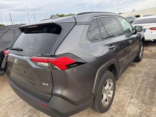 Magnetic Gray Metallic 2025 Toyota RAV4 XLE