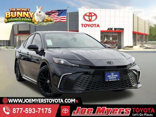 Midnight Black Metallic 2025 Toyota Camry SE