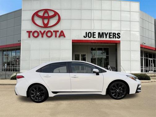 2024 Toyota Corolla SE