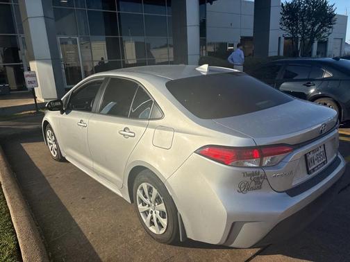 2025 Toyota Corolla Hybrid LE