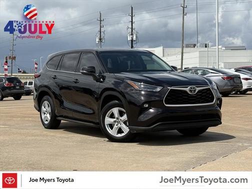 2022 Toyota Highlander LE