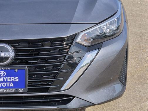 Gun Metallic 2025 Nissan Sentra SV