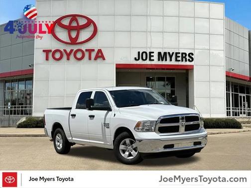 2023 RAM 1500 Classic SLT