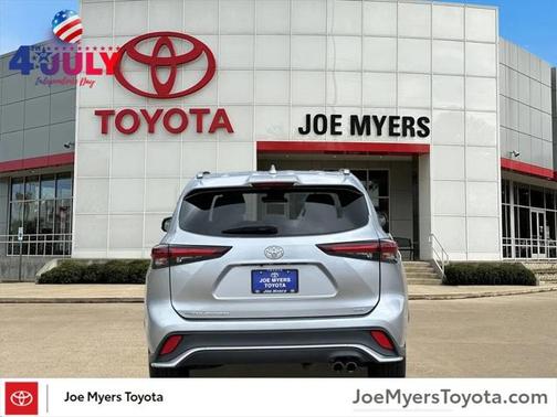 2024 Toyota Highlander XSE