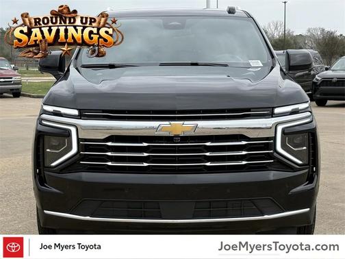 2025 Chevrolet Suburban LT