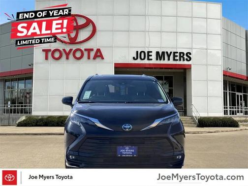 2025 Toyota Sienna XLE