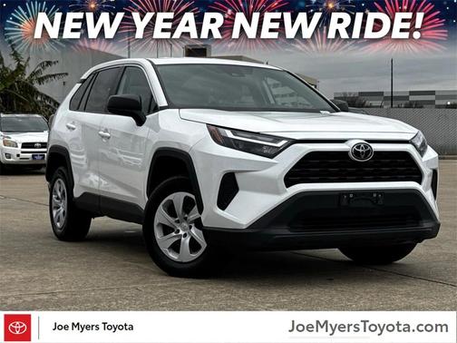 2024 Toyota RAV4 LE