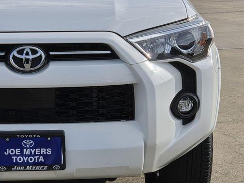 White 2022 Toyota 4Runner SR5