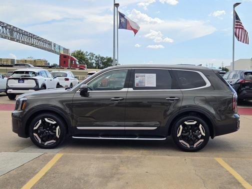 Dark Moss 2025 Kia Telluride EX