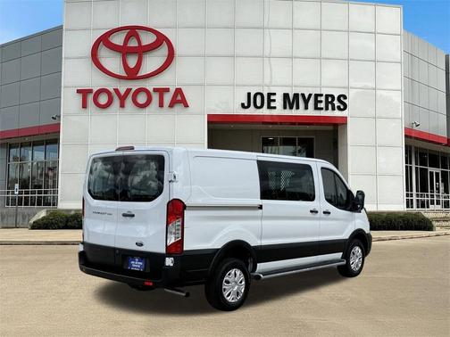 2024 Ford Transit-250 Base
