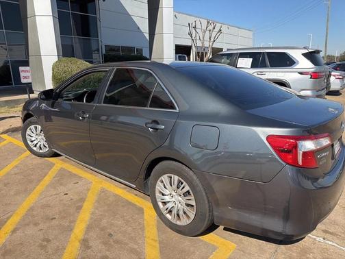 2014 Toyota Camry LE
