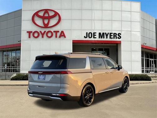 2024 Kia Carnival SX Prestige