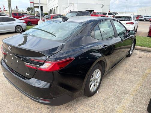 Black 2025 Toyota Camry XSE