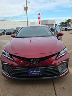 2022 Toyota Camry LE