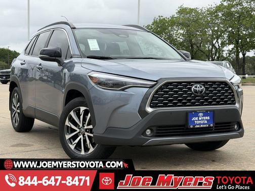 2025 Toyota Corolla Cross XLE