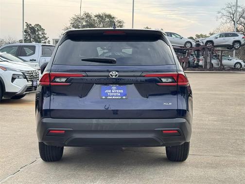 2025 Toyota Grand Highlander XLE