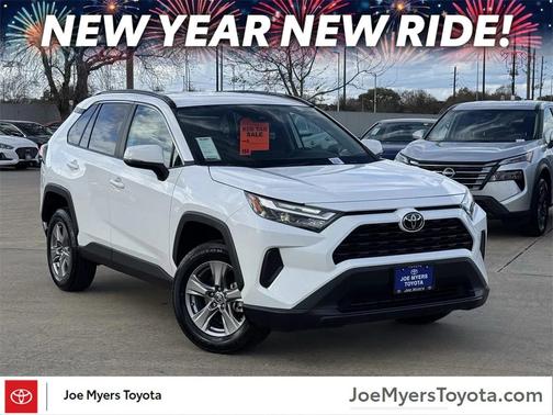 2025 Toyota RAV4 XLE