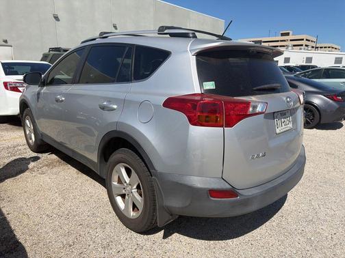 Classic Silver Metallic 2013 Toyota RAV4 XLE