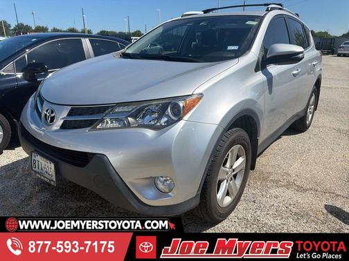 Classic Silver Metallic 2013 Toyota RAV4 XLE