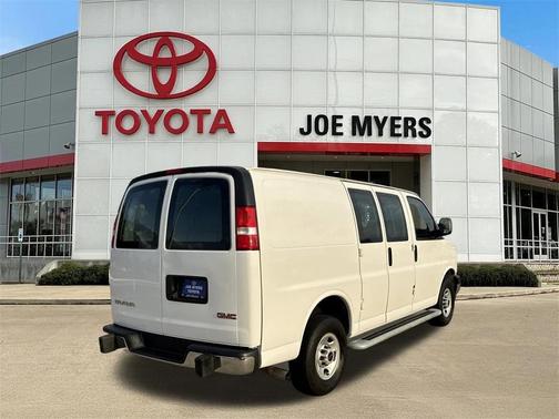 2024 GMC Savana 2500 Work Van
