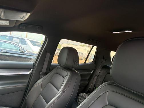 Ebony Twilight Metallic 2026 GMC Terrain FWD Elevation