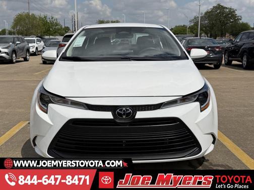 2025 Toyota Corolla LE