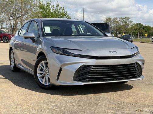 Celestial Silver Metallic 2025 Toyota Camry LE
