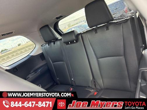 Celestial Silver Metallic 2024 Toyota Grand Highlander XLE