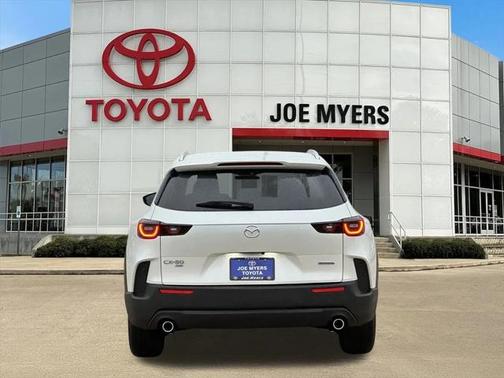 2025 Mazda CX-50 2.5 S Preferred Package