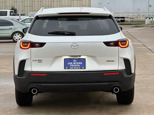 2025 Mazda CX-50 2.5 S Preferred Package