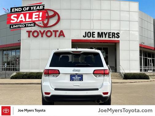 2022 Jeep Grand Cherokee Laredo