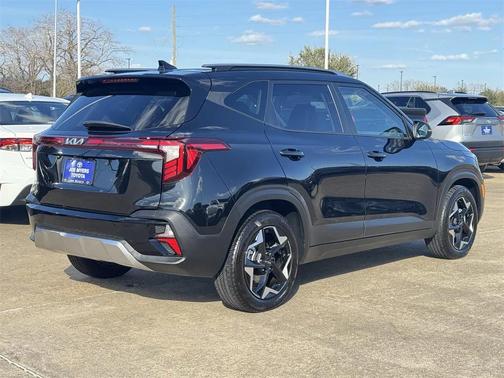 2025 Kia Seltos S