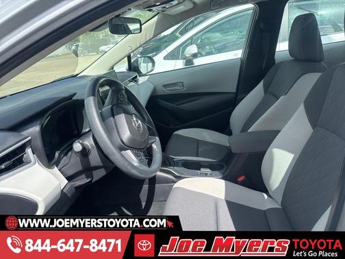 Classic Silver Metallic 2026 Toyota Corolla LE