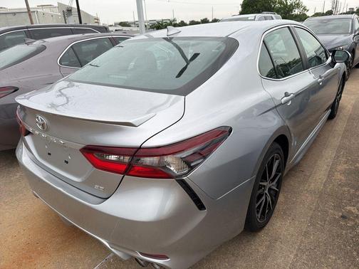 Celestial Silver Metallic 2024 Toyota Camry SE