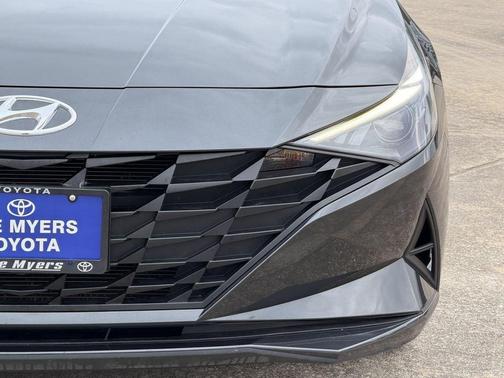 Portofino Gray 2023 Hyundai ELANTRA SEL