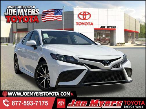 Ice 2024 Toyota Camry SE