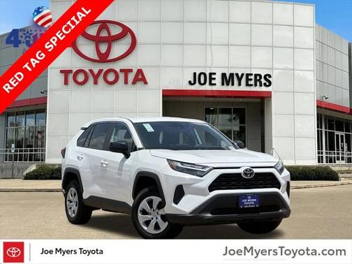 2024 Toyota RAV4 LE
