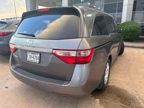 Polished Metal Metallic 2012 Honda Odyssey LX