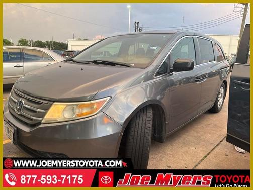 Polished Metal Metallic 2012 Honda Odyssey LX