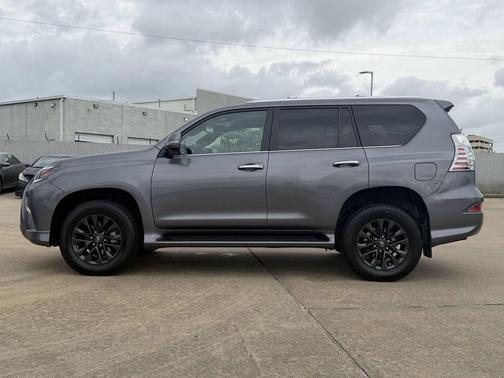 Gray Pearl 2023 Lexus GX 460 Premium