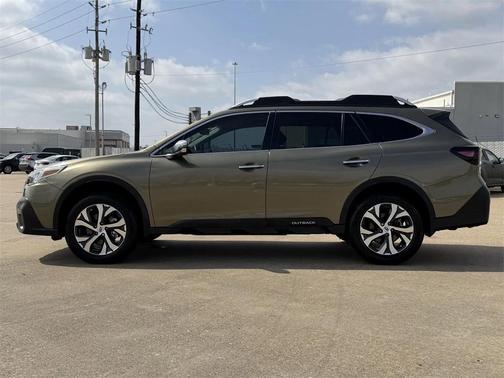 2022 Subaru Outback Touring XT