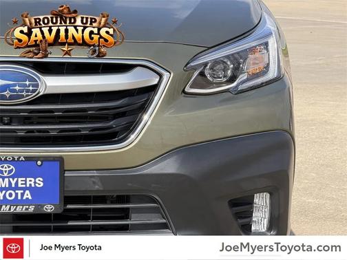 2022 Subaru Outback Touring XT