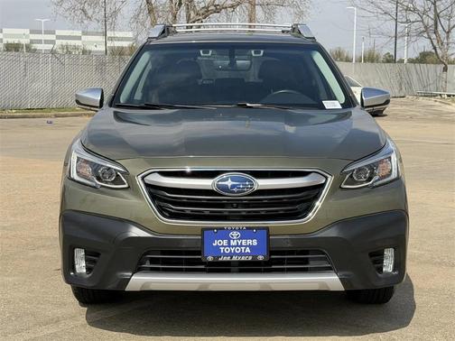 2022 Subaru Outback Touring XT